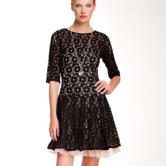 Betsey Johnson Black Lace Dress Elbow Sleeve Fit & Flare Pouf Womens Size 4 - Picture 1 of 11